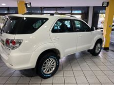 TOYOTA HILUX SW4 2.7 SR 4X2 16V 2014/2014 PRIME MULTIMARCAS CAXIAS DO SUL / Carros no Vale