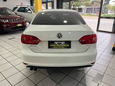 VOLKSWAGEN JETTA 2.0 COMFORTLINE TIPTRONIC 2012/2012 PRIME MULTIMARCAS CAXIAS DO SUL / Carros no Vale