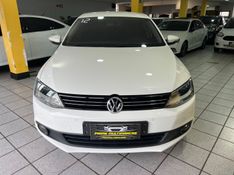 VOLKSWAGEN JETTA 2.0 COMFORTLINE TIPTRONIC 2012/2012 PRIME MULTIMARCAS CAXIAS DO SUL / Carros no Vale