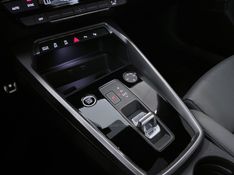 AUDI A3 2.0 TFSI 40 PERFORMANCE BLACK SPORTBACK 2024/2024 ÓTIMA CAR FLORES DA CUNHA / Carros no Vale