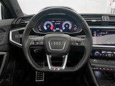 AUDI Q3 2.0 TFSI SPORTBACK PERFORMANCE BLACK QUATTRO 2022/2023 ÓTIMA CAR FLORES DA CUNHA / Carros no Vale