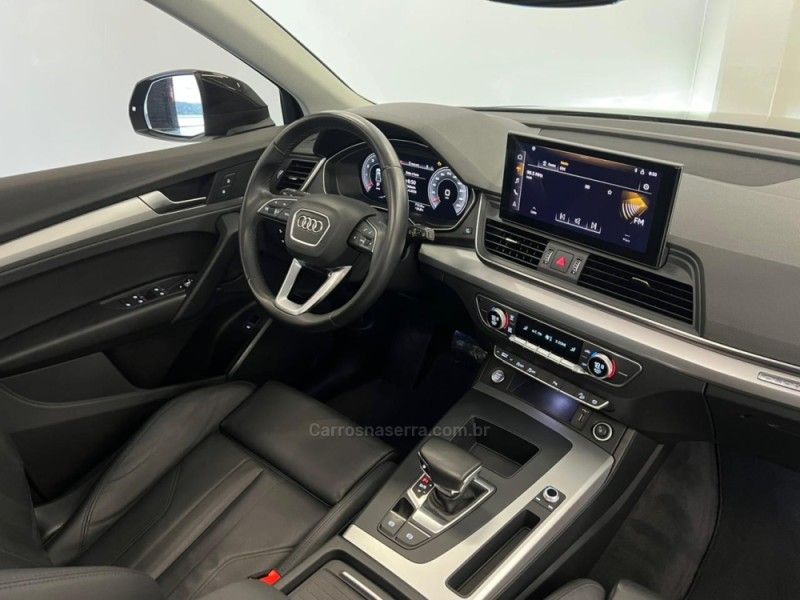 AUDI Q5 2.0 TFSI S-LINE S TRONIC 16V 2021/2022 ÓTIMA CAR FLORES DA CUNHA / Carros no Vale AUDI Q5 2.0 TFSI S-LINE S TRONIC 16V 2021/2022 ÓTIMA CAR FLORES DA CUNHA / Carros no Vale