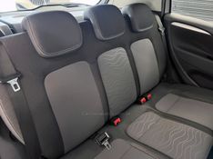 FIAT PUNTO 1.4 ATTRACTIVE ITALIA 8V 2015/2016 ÓTIMA CAR FLORES DA CUNHA / Carros no Vale