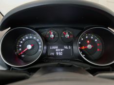 FIAT PUNTO 1.4 ATTRACTIVE ITALIA 8V 2015/2016 ÓTIMA CAR FLORES DA CUNHA / Carros no Vale