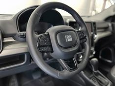 FIAT TORO 2.2 16V TURBO VOLCANO 2025/2025 ÓTIMA CAR FLORES DA CUNHA / Carros no Vale