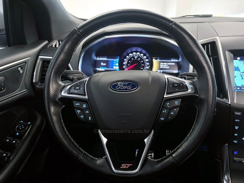 FORD EDGE 2.7 ST ECOBOOST V6 4X4 2018/2019 ÓTIMA CAR FLORES DA CUNHA / Carros no Vale