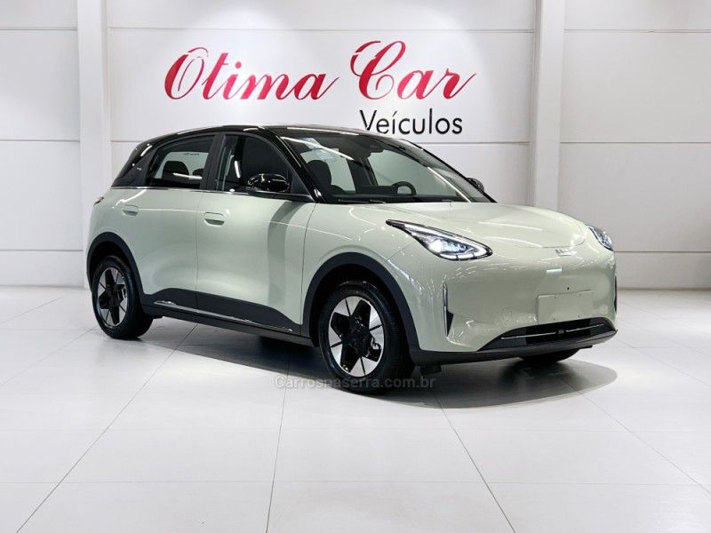 GEELY EX2 MAX 39,4 KW ELÉTRICO 2026/2027 ÓTIMA CAR FLORES DA CUNHA / Carros no Vale
