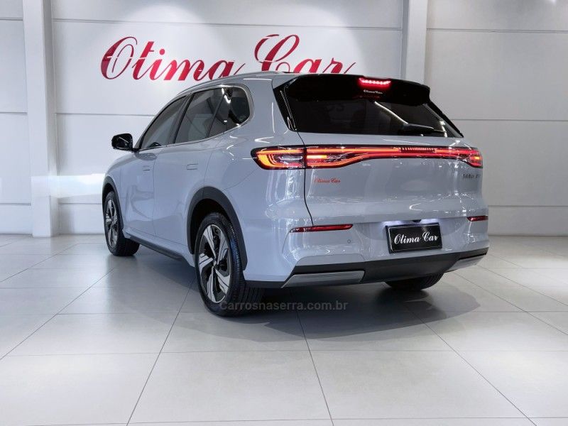GEELY EX5 MAX 60,22 KW ELÉTRICO 2026/2026 ÓTIMA CAR FLORES DA CUNHA / Carros no Vale