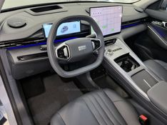 GEELY EX5 MAX 60,22 KW ELÉTRICO 2026/2026 ÓTIMA CAR FLORES DA CUNHA / Carros no Vale