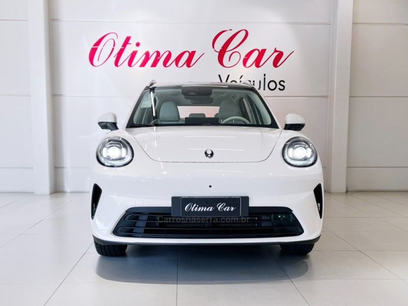 GWM ORA 05 BEV 58.3 KW ELÉTRICO AUTOMÁTIO 2026/2027 ÓTIMA CAR FLORES DA CUNHA / Carros no Vale