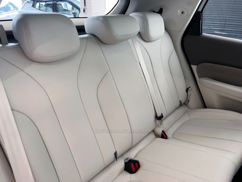 GWM ORA 05 BEV 58.3 KW ELÉTRICO AUTOMÁTIO 2026/2027 ÓTIMA CAR FLORES DA CUNHA / Carros no Vale