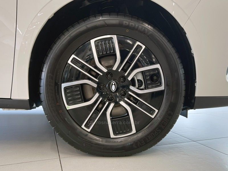 GWM ORA 05 BEV 58.3 KW ELÉTRICO AUTOMÁTIO 2026/2027 ÓTIMA CAR FLORES DA CUNHA / Carros no Vale