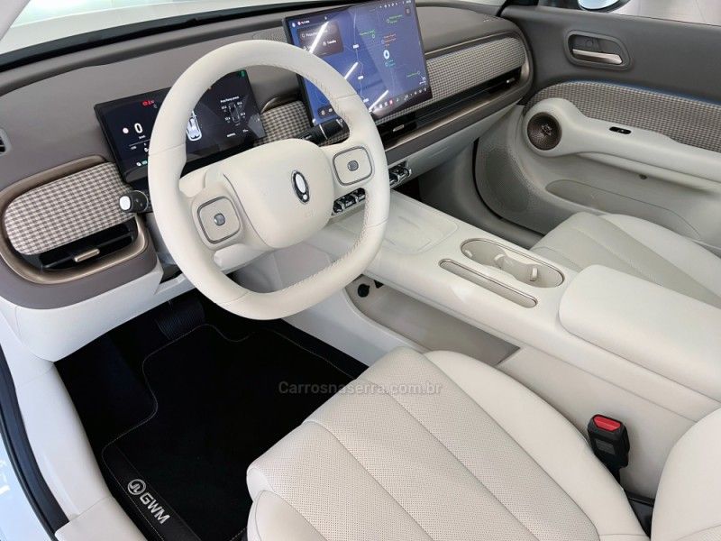 GWM ORA 05 BEV 58.3 KW ELÉTRICO AUTOMÁTIO 2026/2027 ÓTIMA CAR FLORES DA CUNHA / Carros no Vale
