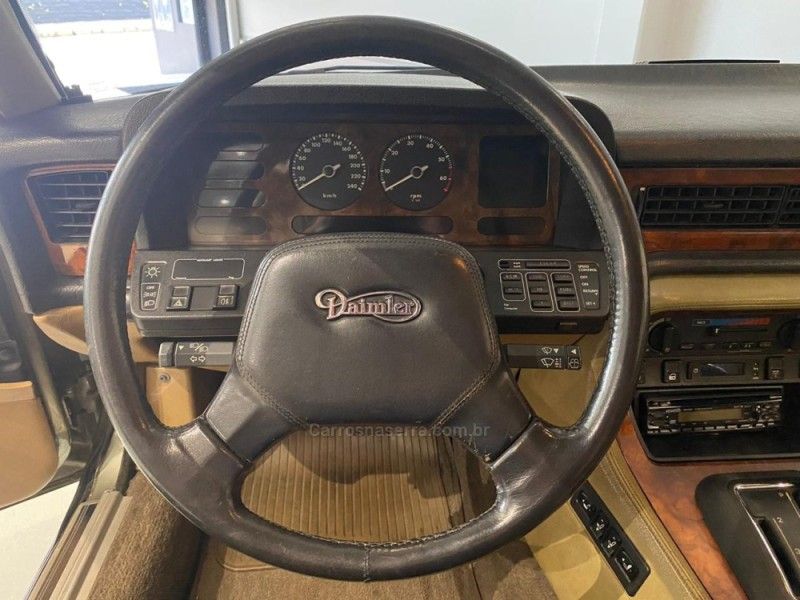 JAGUAR DAIMLER 3.6 V6 XJ40 1986/1987 ÓTIMA CAR FLORES DA CUNHA / Carros no Vale