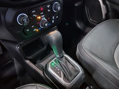 JEEP RENEGADE 1.3 LONGITUDE T270 16V TURBO 2023/2024 ÓTIMA CAR FLORES DA CUNHA / Carros no Vale