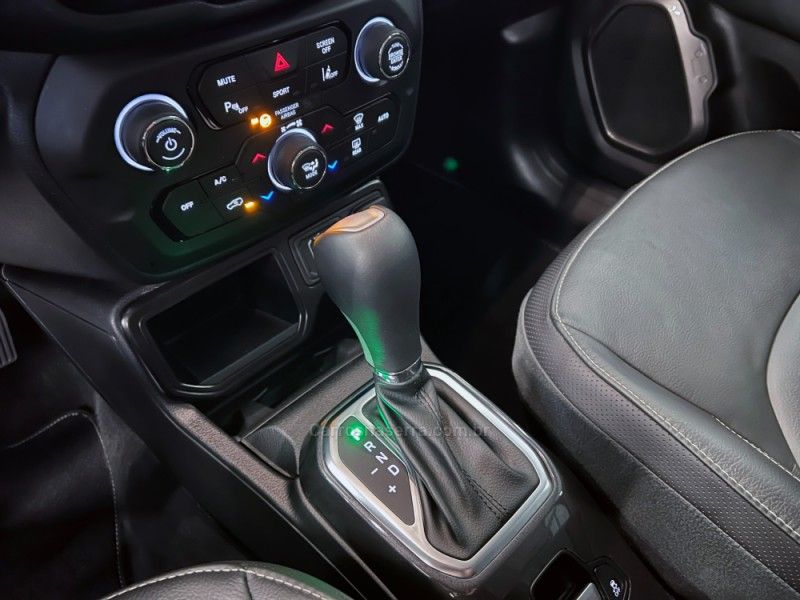 JEEP RENEGADE 1.3 LONGITUDE T270 16V TURBO 2023/2024 ÓTIMA CAR FLORES DA CUNHA / Carros no Vale JEEP RENEGADE 1.3 LONGITUDE T270 16V TURBO 2023/2024 ÓTIMA CAR FLORES DA CUNHA / Carros no Vale