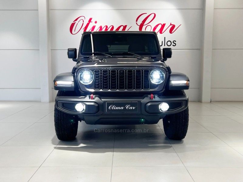 JEEP WRANGLER 2.0 RUBICON 4X4 AT8 16V 2025/2025 ÓTIMA CAR FLORES DA CUNHA / Carros no Vale