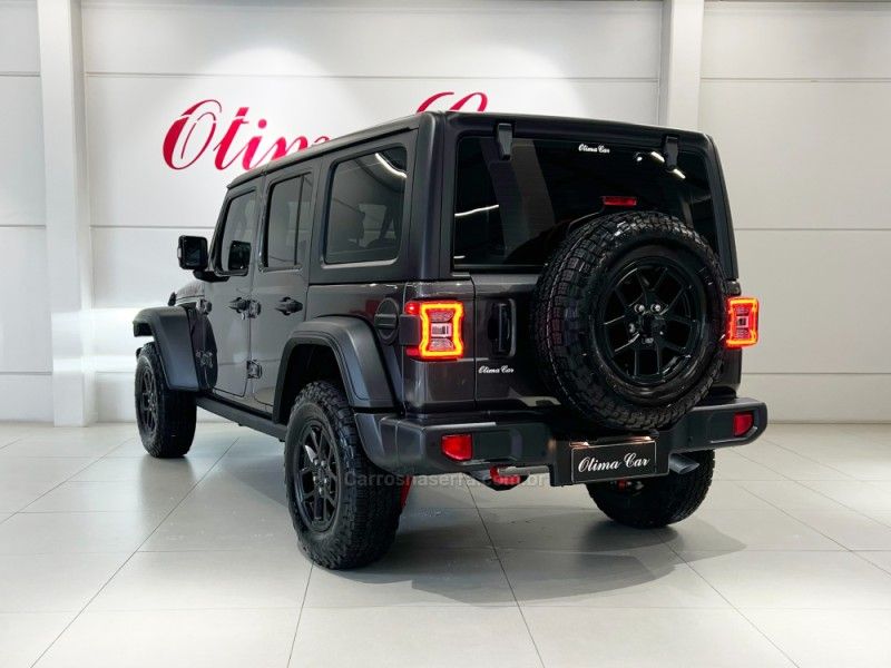 JEEP WRANGLER 2.0 RUBICON 4X4 AT8 16V 2025/2025 ÓTIMA CAR FLORES DA CUNHA / Carros no Vale