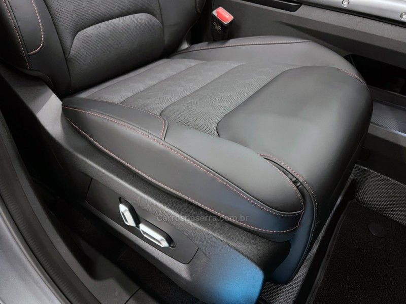 JETOUR T2 1.5 PREMIUM 16V HÍBRIDO 2026/2027 ÓTIMA CAR FLORES DA CUNHA / Carros no Vale