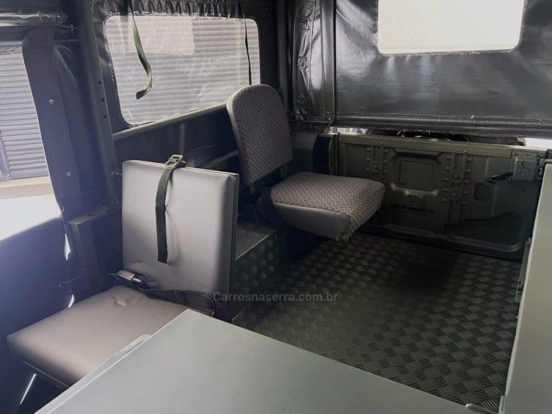 LAND ROVER DEFENDER 2.4 110 SW 4X4 TURBO 2004/2004 ÓTIMA CAR FLORES DA CUNHA / Carros no Vale LAND ROVER DEFENDER 2.4 110 SW 4X4 TURBO 2004/2004 ÓTIMA CAR FLORES DA CUNHA / Carros no Vale