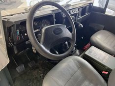 LAND ROVER DEFENDER 2.4 110 SW 4X4 TURBO 2004/2004 ÓTIMA CAR FLORES DA CUNHA / Carros no Vale