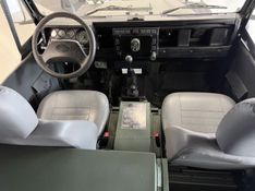 LAND ROVER DEFENDER 2.4 110 SW 4X4 TURBO 2004/2004 ÓTIMA CAR FLORES DA CUNHA / Carros no Vale