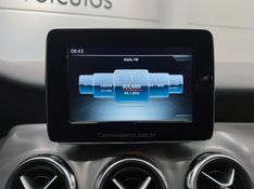 MERCEDES-BENZ GLA 200 1.6 CGI ADVANCE 16V TURBO 2018/2018 ÓTIMA CAR FLORES DA CUNHA / Carros no Vale