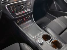 MERCEDES-BENZ GLA 200 1.6 CGI ADVANCE 16V TURBO 2018/2018 ÓTIMA CAR FLORES DA CUNHA / Carros no Vale