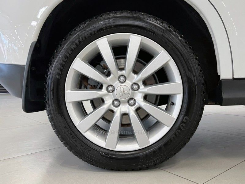 MITSUBISHI ASX 2.0 4X4 AWD 16V 2013/2014 ÓTIMA CAR FLORES DA CUNHA / Carros no Vale MITSUBISHI ASX 2.0 4X4 AWD 16V 2013/2014 ÓTIMA CAR FLORES DA CUNHA / Carros no Vale
