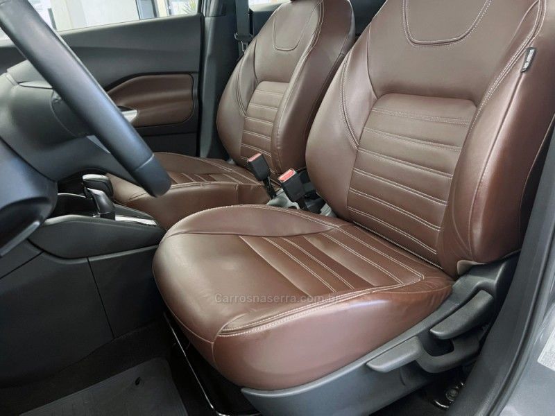 NISSAN KICKS 1.6 16V SL XTRONIC 2016/2017 ÓTIMA CAR FLORES DA CUNHA / Carros no Vale NISSAN KICKS 1.6 16V SL XTRONIC 2016/2017 ÓTIMA CAR FLORES DA CUNHA / Carros no Vale