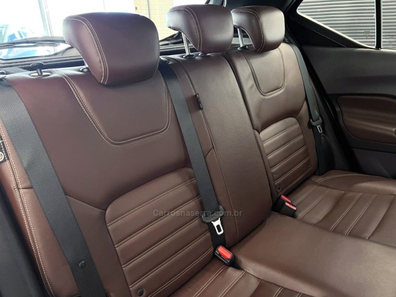 NISSAN KICKS 1.6 16V SL XTRONIC 2016/2017 ÓTIMA CAR FLORES DA CUNHA / Carros no Vale NISSAN KICKS 1.6 16V SL XTRONIC 2016/2017 ÓTIMA CAR FLORES DA CUNHA / Carros no Vale
