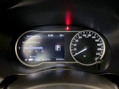 NISSAN KICKS 1.6 16V SL XTRONIC 2016/2017 ÓTIMA CAR FLORES DA CUNHA / Carros no Vale