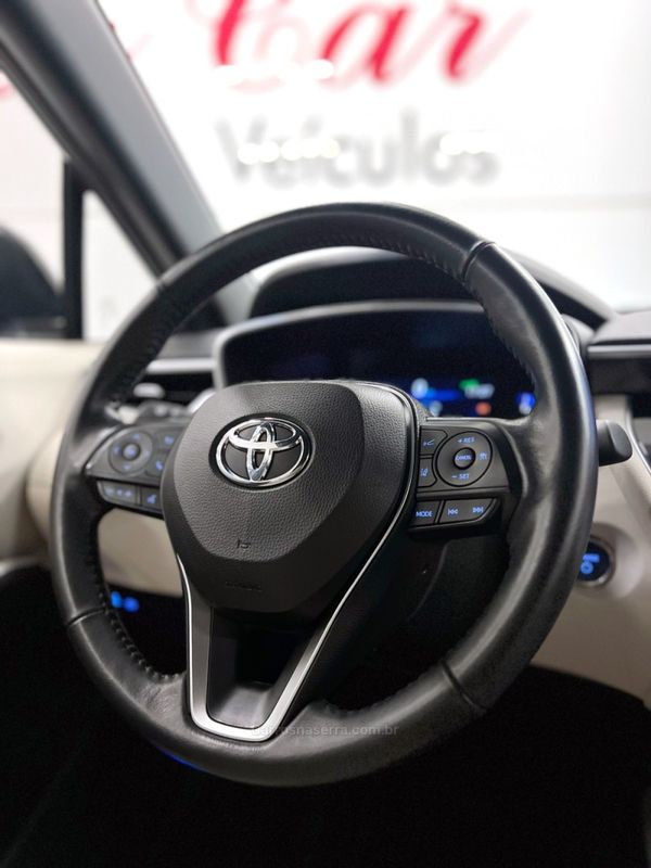 TOYOTA COROLLA 1.8 CROSS XRX 16V HÍBRIDO 2023/2024 ÓTIMA CAR FLORES DA CUNHA / Carros no Vale TOYOTA COROLLA 1.8 CROSS XRX 16V HÍBRIDO 2023/2024 ÓTIMA CAR FLORES DA CUNHA / Carros no Vale