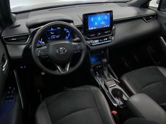 TOYOTA COROLLA 2.0 CROSS GR-S 16V 2023/2024 ÓTIMA CAR FLORES DA CUNHA / Carros no Vale