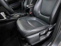 TOYOTA COROLLA 2.0 CROSS XRE 16V 2024/2024 ÓTIMA CAR FLORES DA CUNHA / Carros no Vale