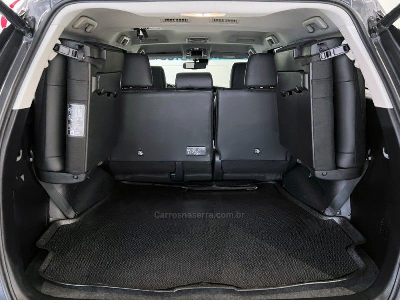 TOYOTA HILUX SW4 2.8 4X4 SRX PLATINUM TURBO 7 LUGARES 2023/2024 ÓTIMA CAR FLORES DA CUNHA / Carros no Vale TOYOTA HILUX SW4 2.8 4X4 SRX PLATINUM TURBO 7 LUGARES 2023/2024 ÓTIMA CAR FLORES DA CUNHA / Carros no Vale