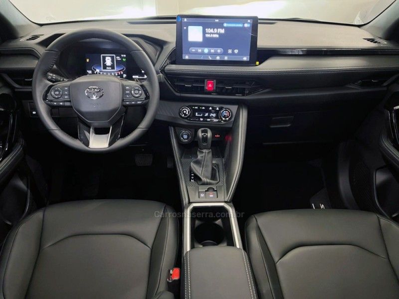 TOYOTA YARIS CROSS 1.5 XRE 16V 2026/2026 ÓTIMA CAR FLORES DA CUNHA / Carros no Vale TOYOTA YARIS CROSS 1.5 XRE 16V 2026/2026 ÓTIMA CAR FLORES DA CUNHA / Carros no Vale
