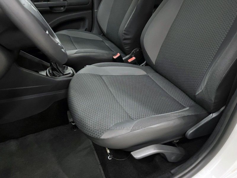 VOLKSWAGEN GOL 1.0 12V MPI TOTALFLEX 2019/2020 ÓTIMA CAR FLORES DA CUNHA / Carros no Vale