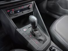 VOLKSWAGEN POLO 1.0200 TSI HIGHLINE 2021/2022 ÓTIMA CAR FLORES DA CUNHA / Carros no Vale