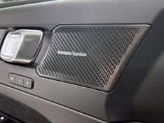 VOLVO EC40 ULTRA P8 ELÉTRICO 2026/2026 ÓTIMA CAR FLORES DA CUNHA / Carros no Vale