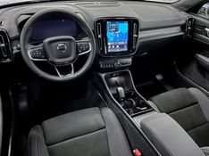 VOLVO EC40 ULTRA P8 ELÉTRICO 2026/2026 ÓTIMA CAR FLORES DA CUNHA / Carros no Vale