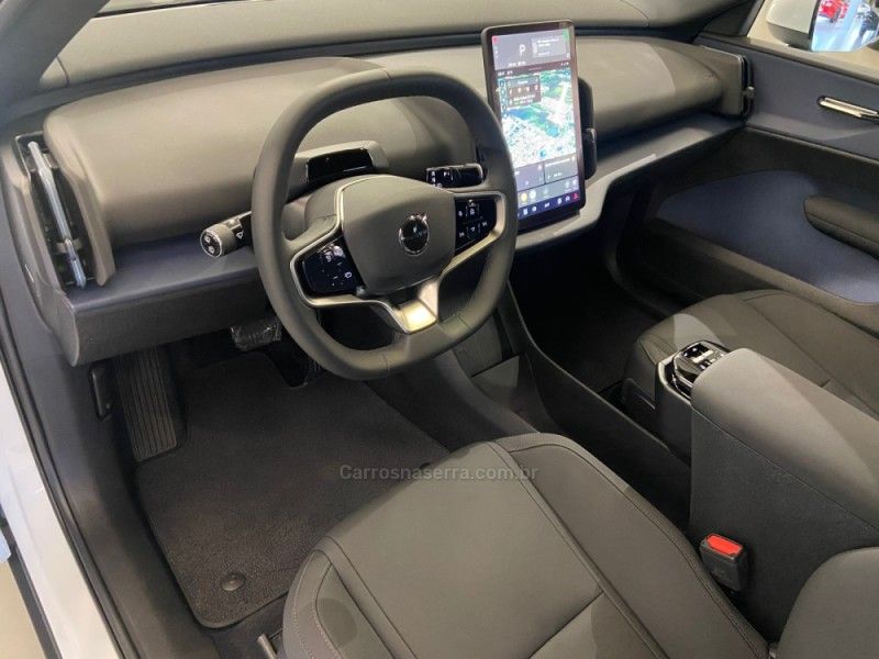 VOLVO EX30 CORE EXTENDED RANGE 2024/2025 ÓTIMA CAR FLORES DA CUNHA / Carros no Vale