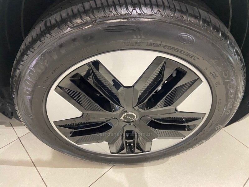 VOLVO EX30 CORE EXTENDED RANGE 2024/2025 ÓTIMA CAR FLORES DA CUNHA / Carros no Vale