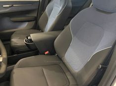 VOLVO EX30 CORE EXTENDED RANGE 2024/2025 ÓTIMA CAR FLORES DA CUNHA / Carros no Vale