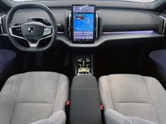 VOLVO EX30 ULTRA EXTENDED RANGE 2024/2025 ÓTIMA CAR FLORES DA CUNHA / Carros no Vale