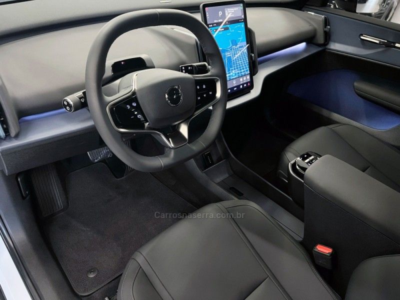 VOLVO EX30 ULTRA EXTENDED RANGE 2024/2025 ÓTIMA CAR FLORES DA CUNHA / Carros no Vale VOLVO EX30 ULTRA EXTENDED RANGE 2024/2025 ÓTIMA CAR FLORES DA CUNHA / Carros no Vale