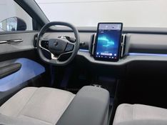 VOLVO EX30 ULTRA EXTENDED RANGE 2024/2024 ÓTIMA CAR FLORES DA CUNHA / Carros no Vale