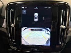 VOLVO XC 40 P6 RECHARGE ELECTRIC PLUS 2023/2024 ÓTIMA CAR FLORES DA CUNHA / Carros no Vale