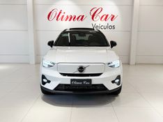 VOLVO XC 40 P6 RECHARGE ELECTRIC PLUS 2023/2024 ÓTIMA CAR FLORES DA CUNHA / Carros no Vale
