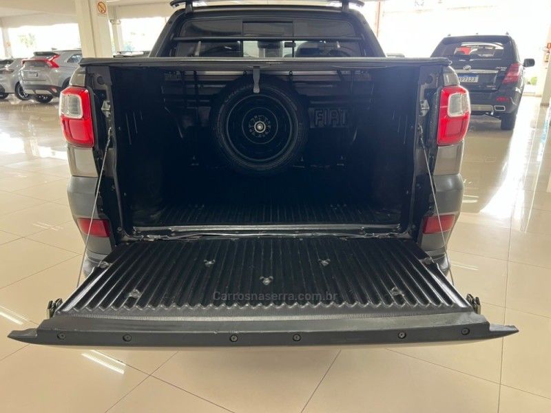 FIAT STRADA 1.4 MPI WORKING CD 8V 3P 2014/2015 CIMIRRO AUTOMÓVEIS TAQUARA / Carros no Vale